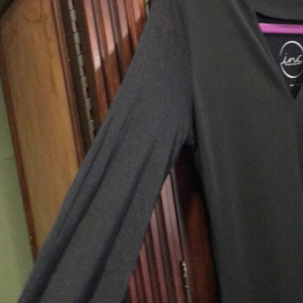Blouse - Picture 3 of 4